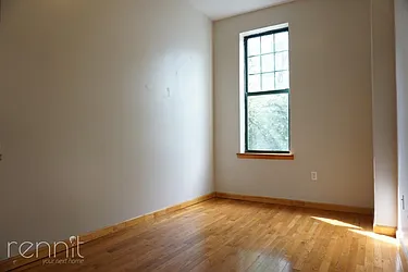 Rented by Rennit Inc.