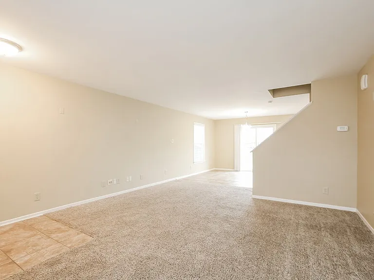10936 Mansfield Way — Photo 5