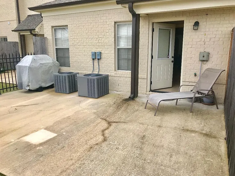 3001 Old Taylor Rd #405 — Photo 23