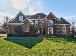 5000 Lupreese Ln #B, Versailles, KY 40383
