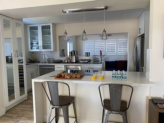5th image of 7851 Grand Canal Dr