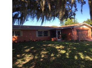 636 Grandview Dr, Lehigh Acres, FL 33936