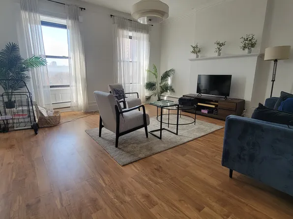 245 West 135th Street image 1 of 11