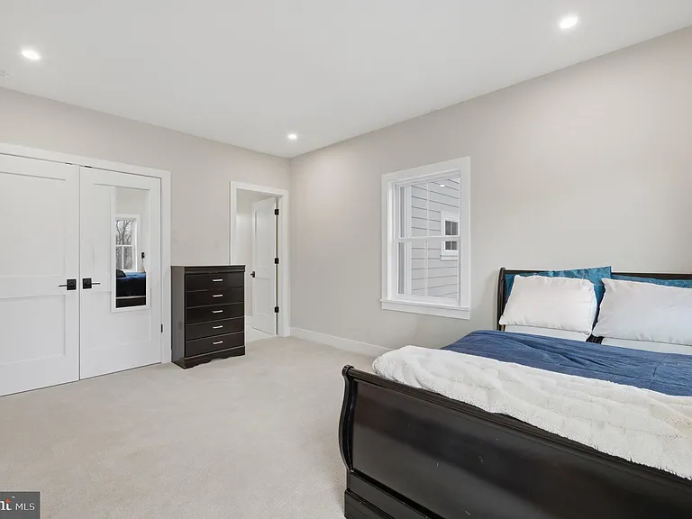 1304 Gahant Rd — Photo 34