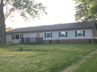 5318 N 600th Blvd, Mount Carmel, IL 62863