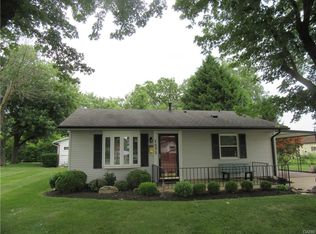 7032 Bobolink Pl, Dayton, OH 45414