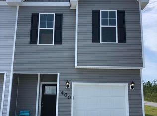 400 Vandemere Ct, Holly Ridge, NC 28445