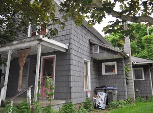 909 S Main St, Goshen, IN 46526