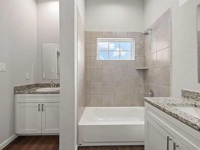 4933 Dalhart Dr — Photo 21