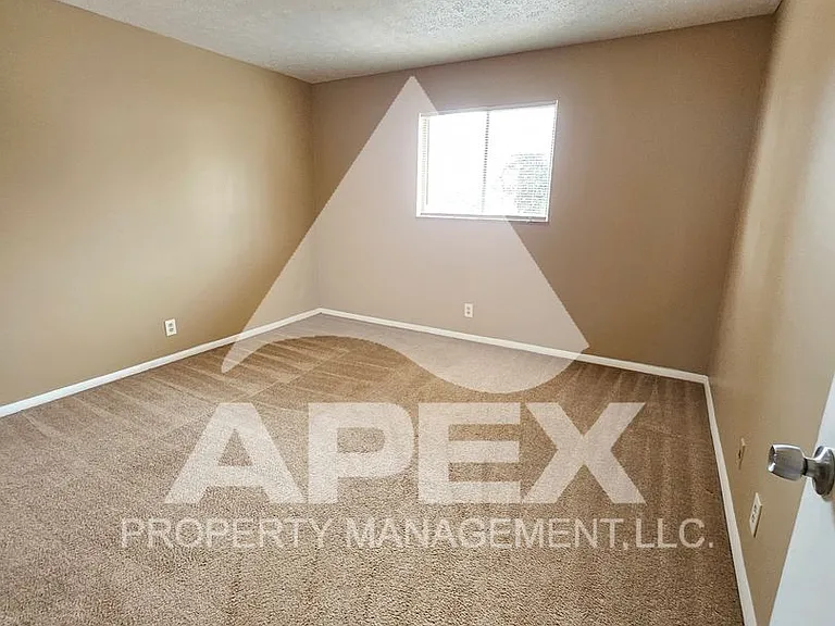 Kendle Wood Apartments — Photo 14