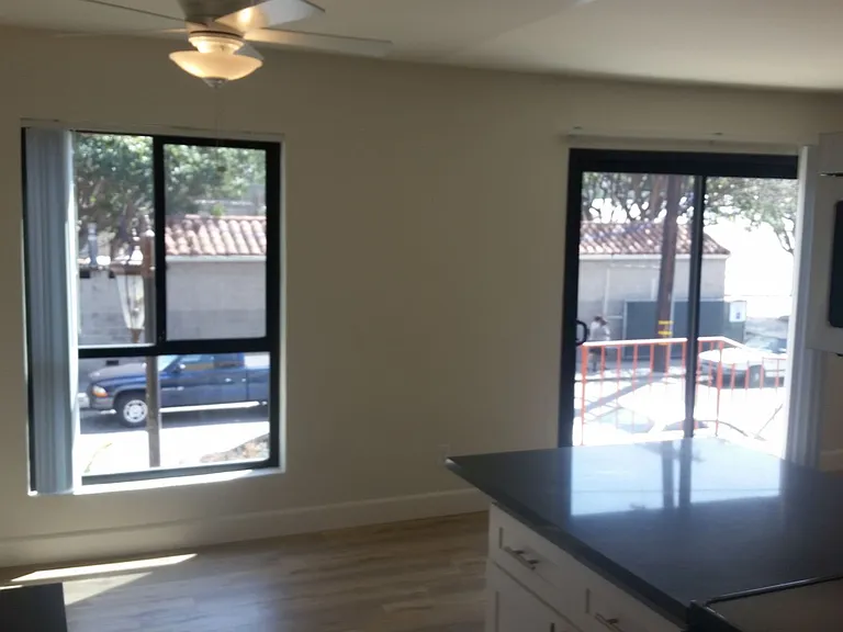 431 Indiana St — Photo 19