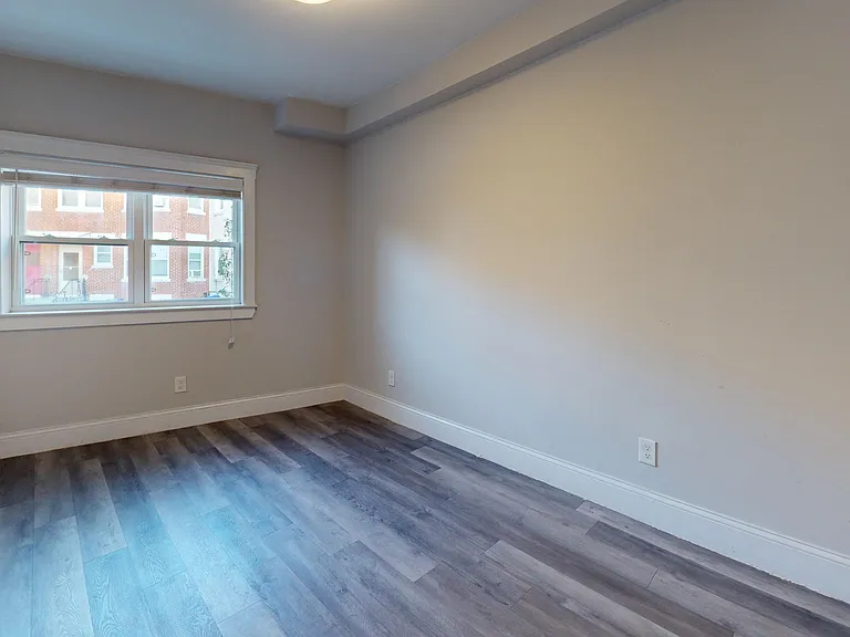 108 Meridian St #1 — Photo 10