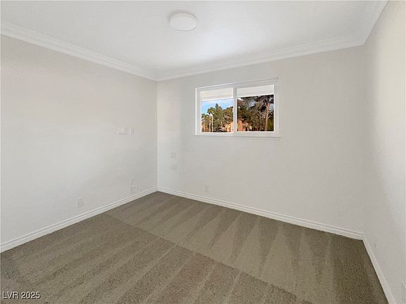 5th image of 2578 Paradise Village Way