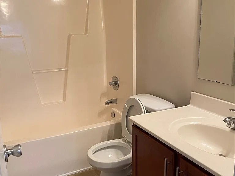146 Fountain Grove Dr — Photo 20
