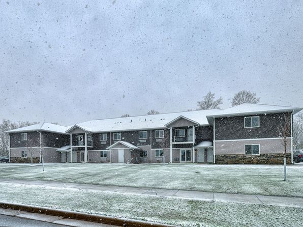 102 Ridge Rd #1