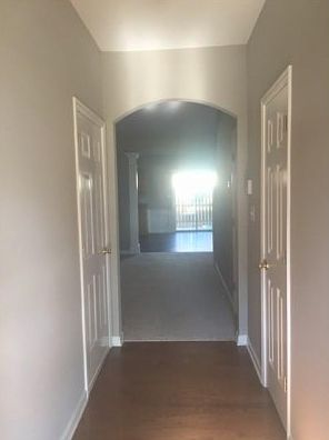 3rd image of 1933 Durwood Ln