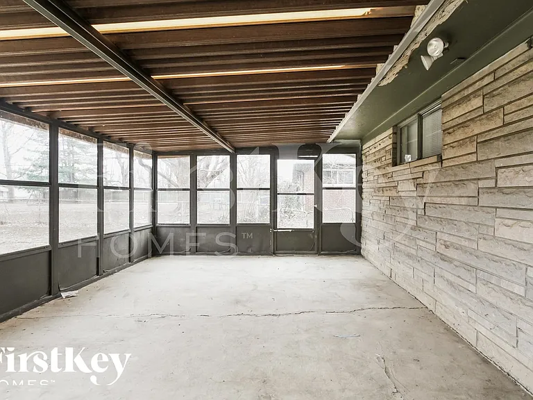 1317 N Hathaway Dr — Photo 5
