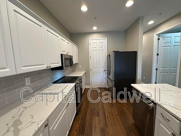 5th image of 6818 S Faul St