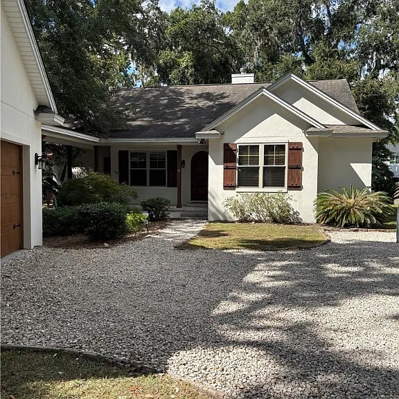 64 Admirals Retreat Dr — Photo 1