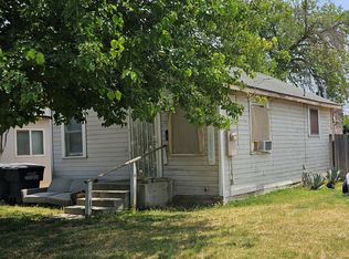 411 E Florinda St, Hanford, CA