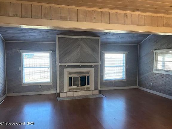 5th image of 746 Ironwood Dr