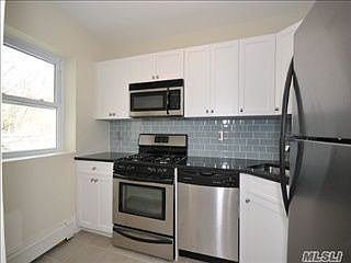 4th image of 251 W Broadway #310