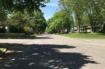 5th image of 19 Neil Dr