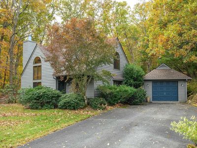 1688 Stoney Creek Dr, Charlottesville, VA, 22902