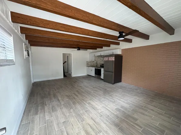 1218 E 138th Ave #A-c, Tampa, FL 33613