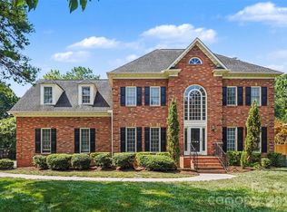7708 Red Oak Ln, Charlotte, NC 28226