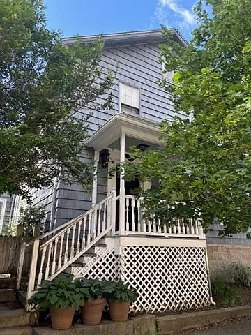 2 bed, 2.0 bath, 1800 sqft, $2,500 — Photo 1