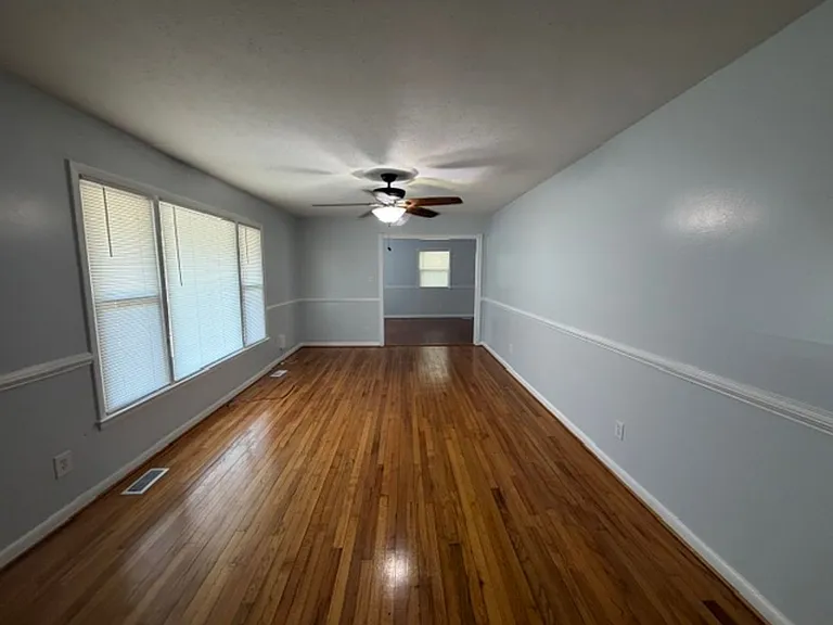 434 Crystal Dr — Photo 10