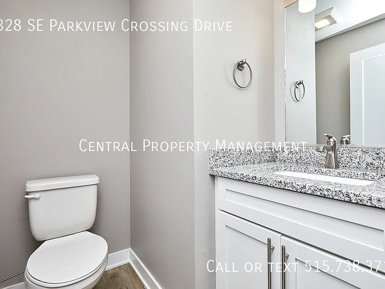 2328 SE Parkview Crossing Dr — Photo 8