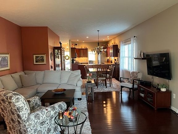 5th image of 6215 Hayfield Circle Smt #102