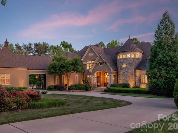 155 Union Chapel Dr, Mooresville, NC 28117