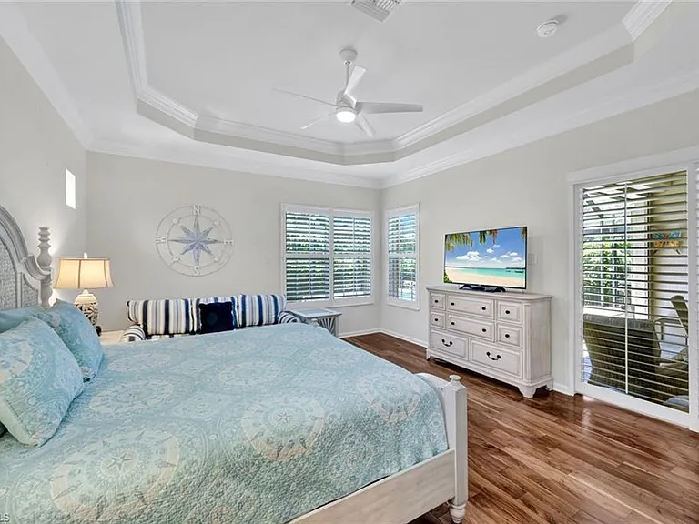16208 Parque Ln — Photo 13