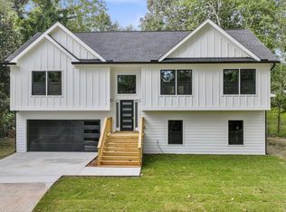 4120 Reed Cir, Oakwood, GA 30566