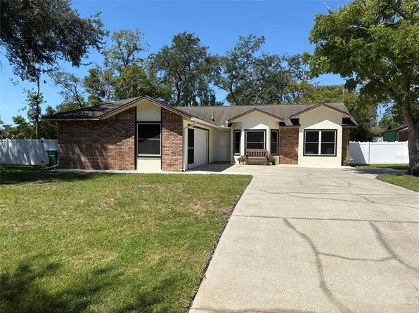 1400 Franconia Ave, Deltona, FL 32738