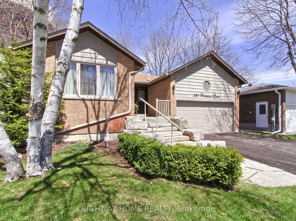 331 Primrose Ln, Newmarket, ON L3Y 5Z3