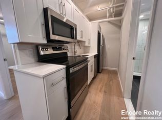 19 Peterborough St #6U, Boston, MA 02215