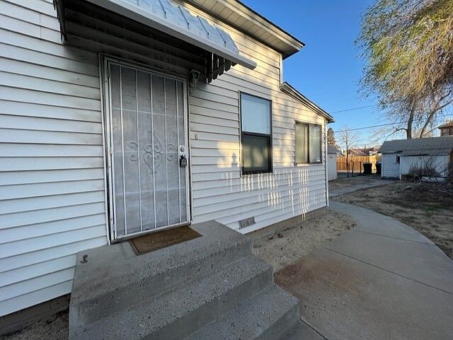 1st image of 1637 D St #A