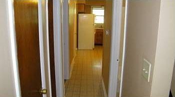 4th image of 3526B Lansdowne Dr