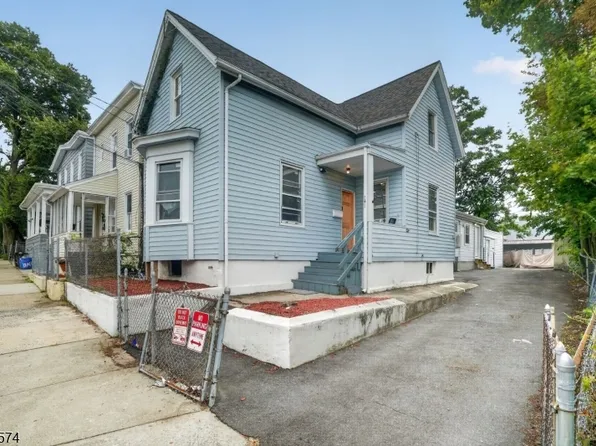 141 Kearney St, Paterson City, NJ 07522