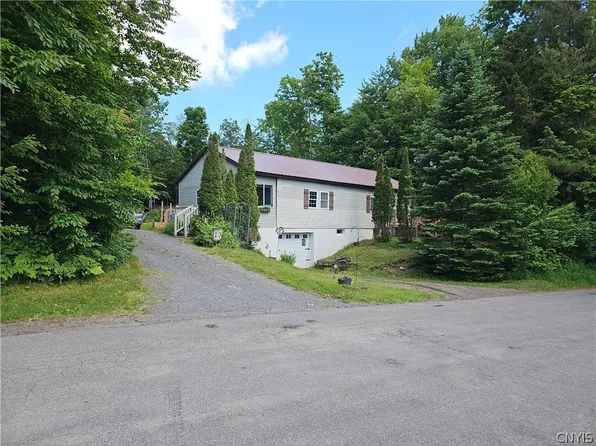 262 Silverstone Rd, Remsen, NY 13438