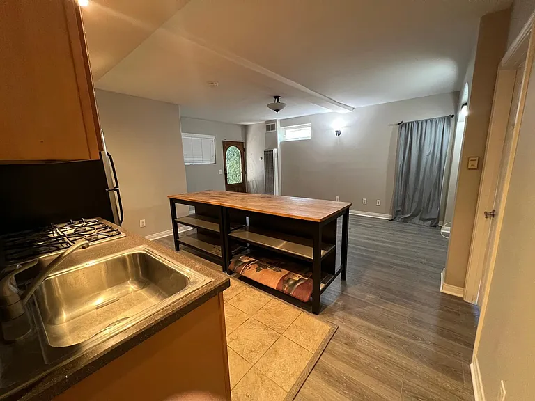 1820A Titus St — Photo 15