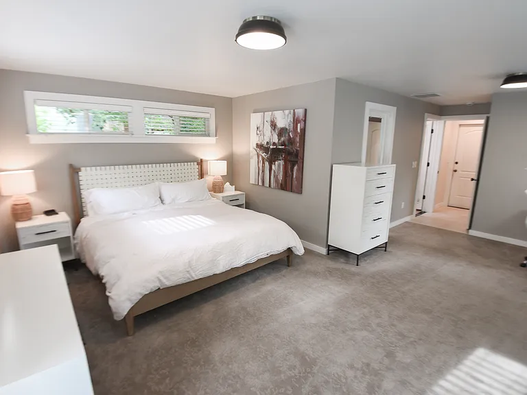 1003 N Marshall St — Photo 31