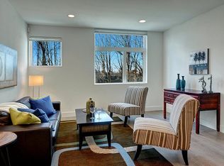 1507 Lakeview Blvd E, Seattle, WA 98102