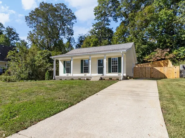 2766 Applemill Ct, Clarksville, TN 37040