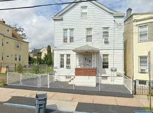 31 Grove St #33, Paterson, NJ 07503