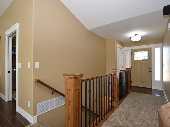 5th image of 9058 N Berggren Dr